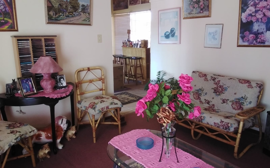 4 Bedroom Property for Sale in Buitendag Eastern Cape